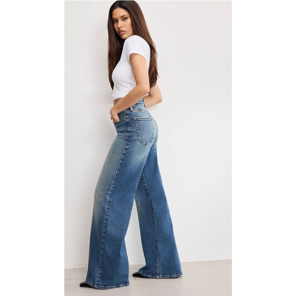 Good American Blue Wide Leg Flare Jeans